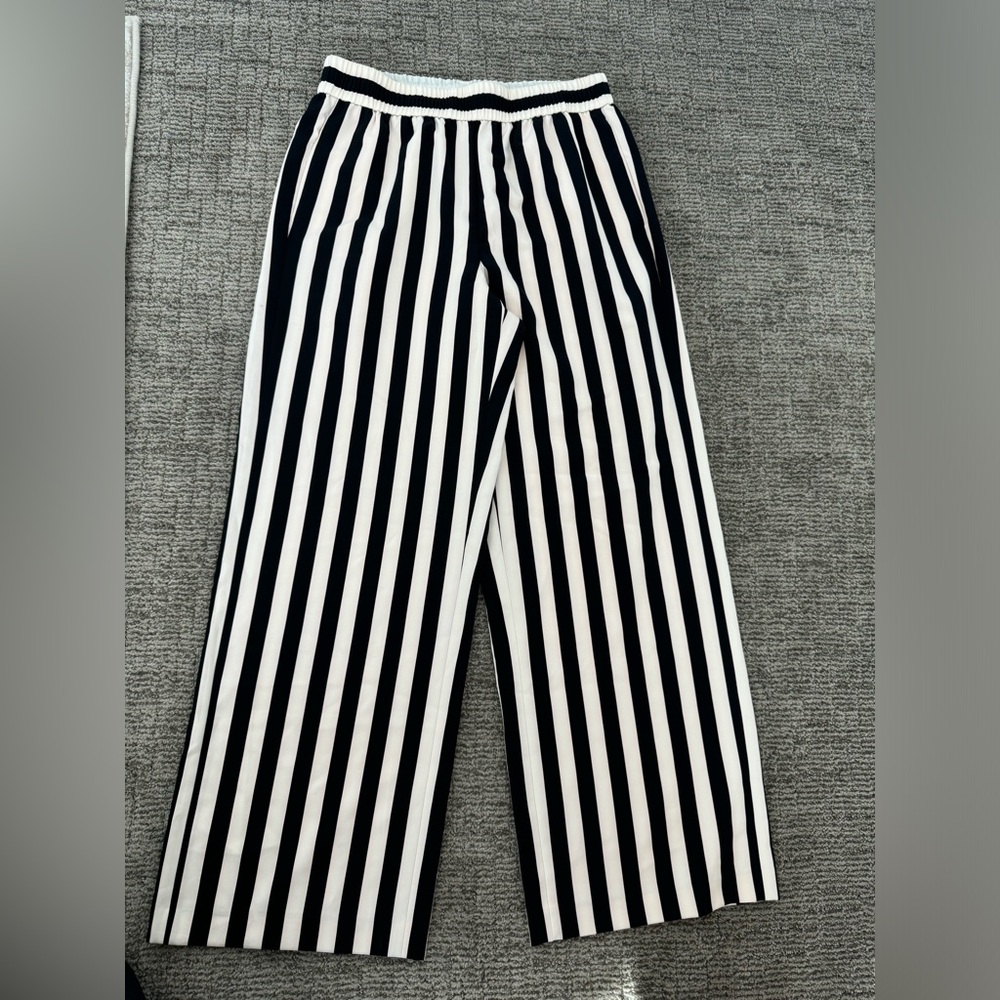Alice + Olivia Black & Cream Striped Pant